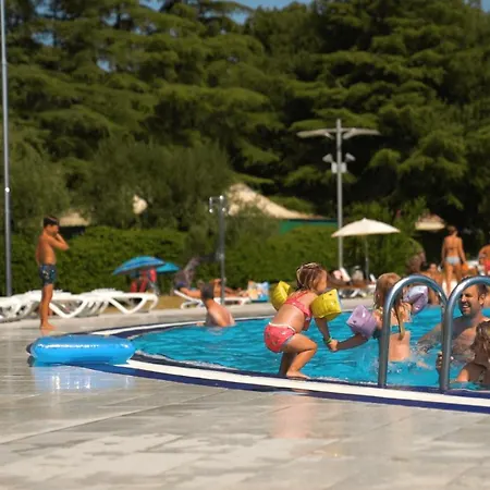 Prázdninový areál Easyatent Safari Tent Polari Rovinj