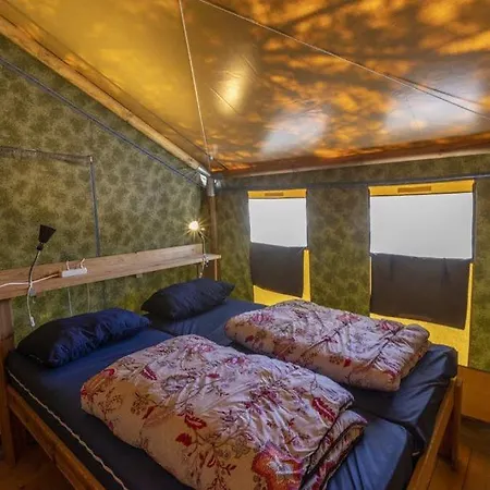 Park za odmor Easyatent Safari Tent Polari