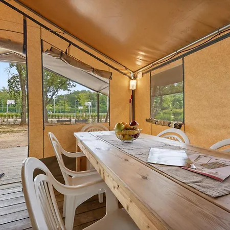 Prázdninový areál Easyatent Safari Tent Polari Rovinj